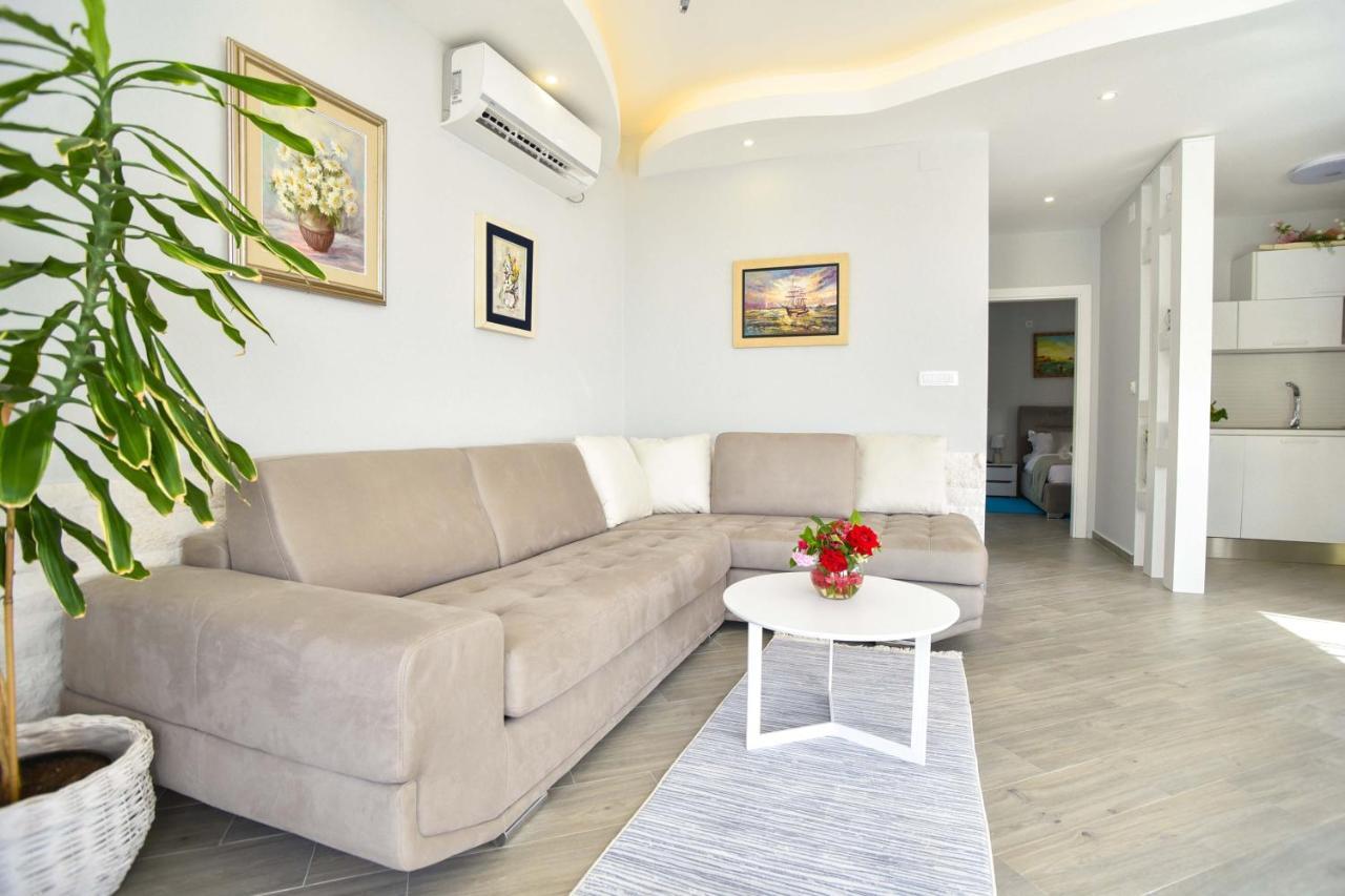 Verbalj Apartment With Swimming Pool Κότορ Εξωτερικό φωτογραφία
