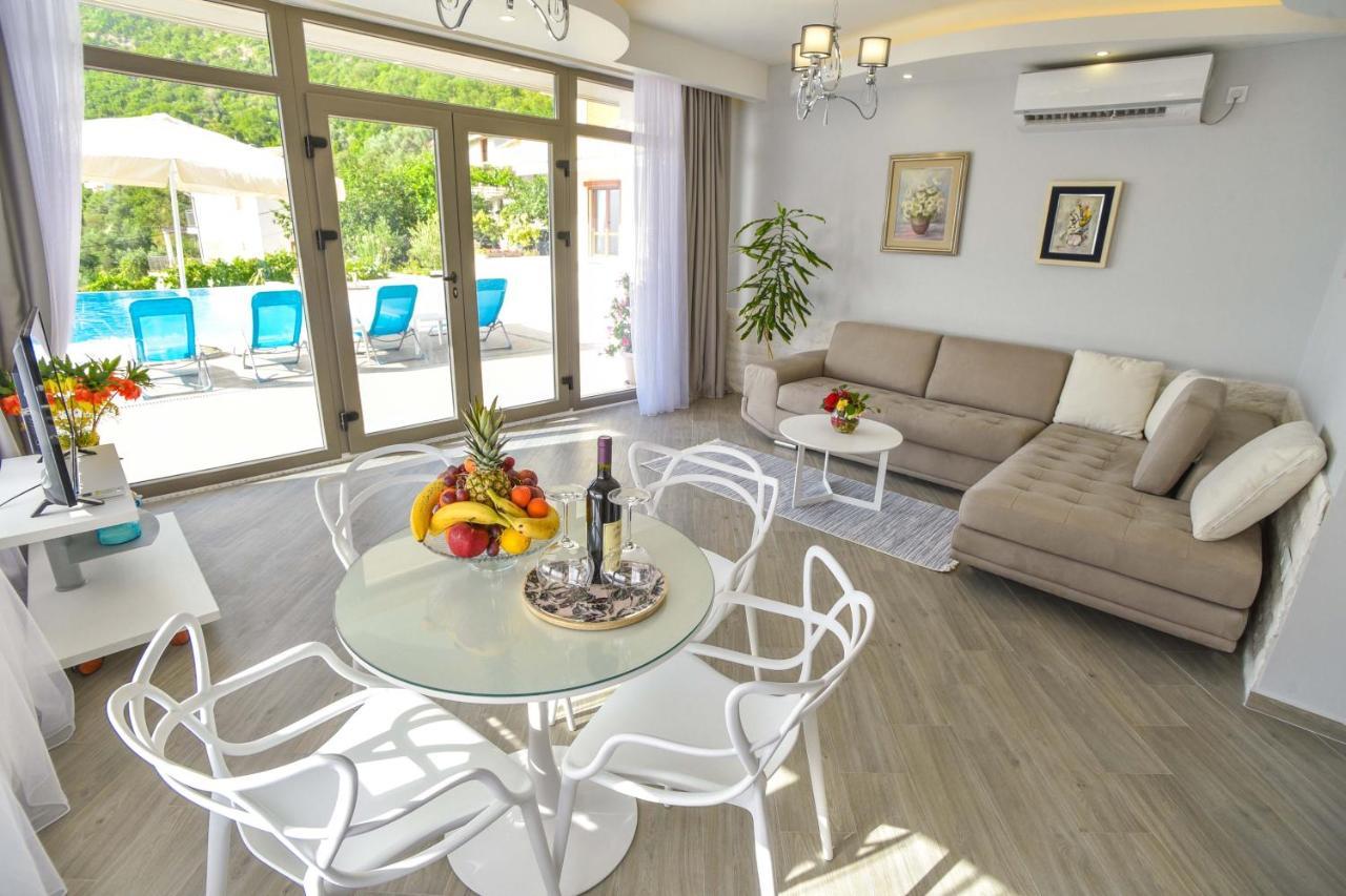 Verbalj Apartment With Swimming Pool Κότορ Εξωτερικό φωτογραφία